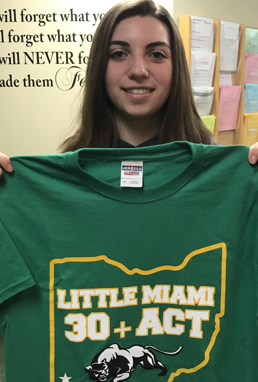 Photo of student with t-shirt